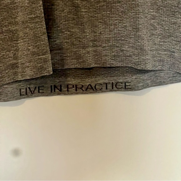 Lululemon Metal Vent Tech 2.0 - Picture 5 of 7